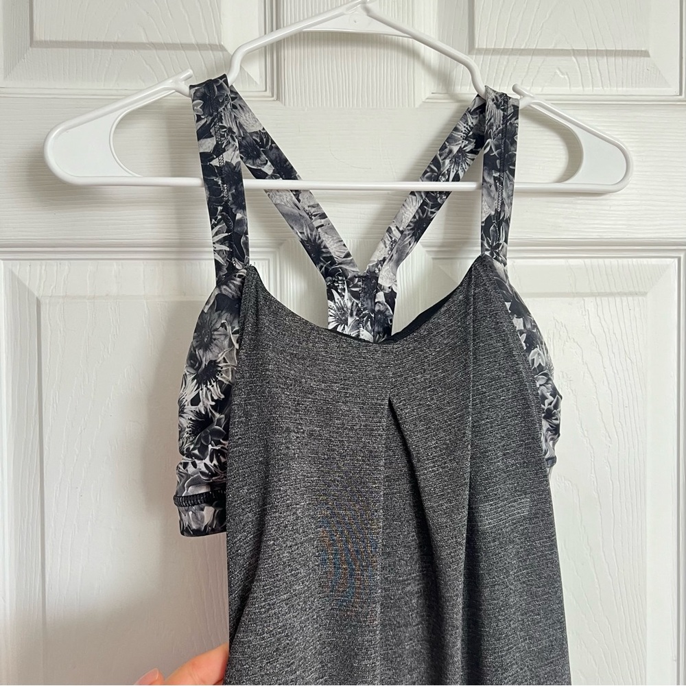 LULULEMON Rest Less Run Tank Built In Bra Drawstring Gathered Waist Gray Size 4 - Picture 3 of 6